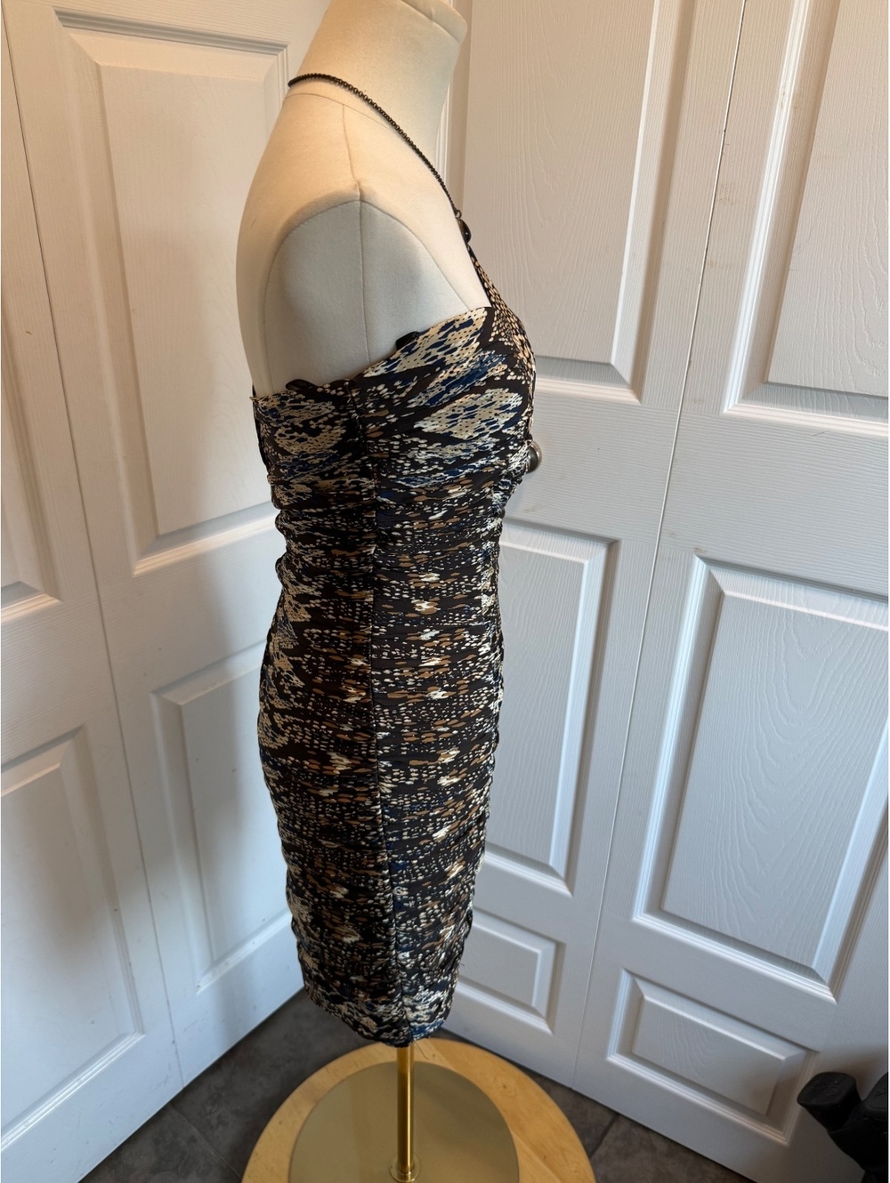 Laundry One-Shoulder Ruched Patterned Cocktail Dress - Picture 7 of 12